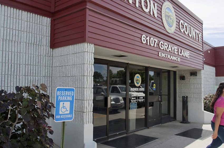 Idaho DMV Unconstitutionally Denies Service For Motorcycle Club Colors